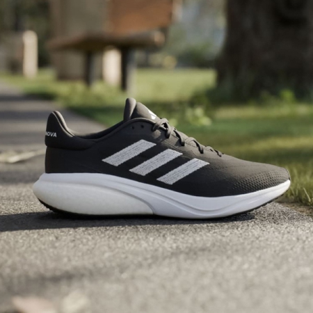 GIÀY THỂ THAO ADIDAS SUPERNOVA 3 | ĐEN SỌC TRẮNG