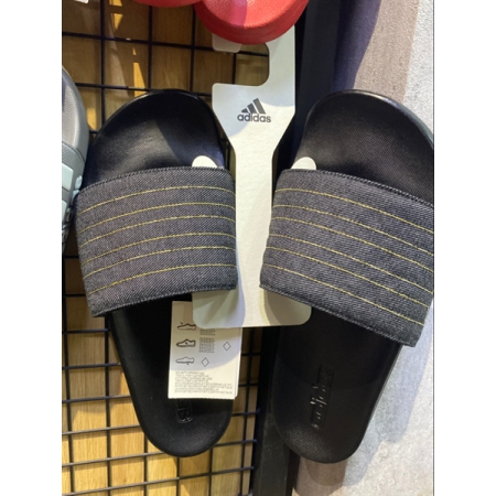 DÉP ADILETTE COMFORT JEAN | ĐEN